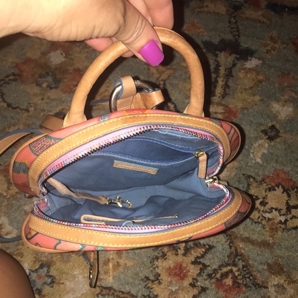 💛Vintage Dooney & Bourke Heart💚 Backpack❤️💜 - Picture 5 of 6